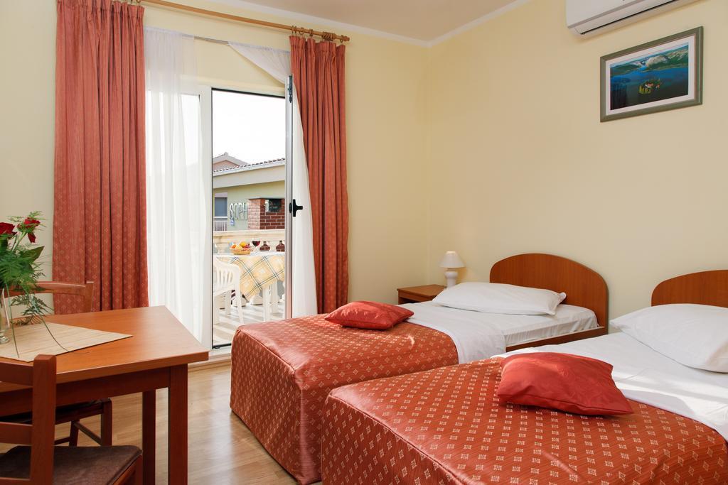 Apartments Vukusic Zaboric Ruang foto