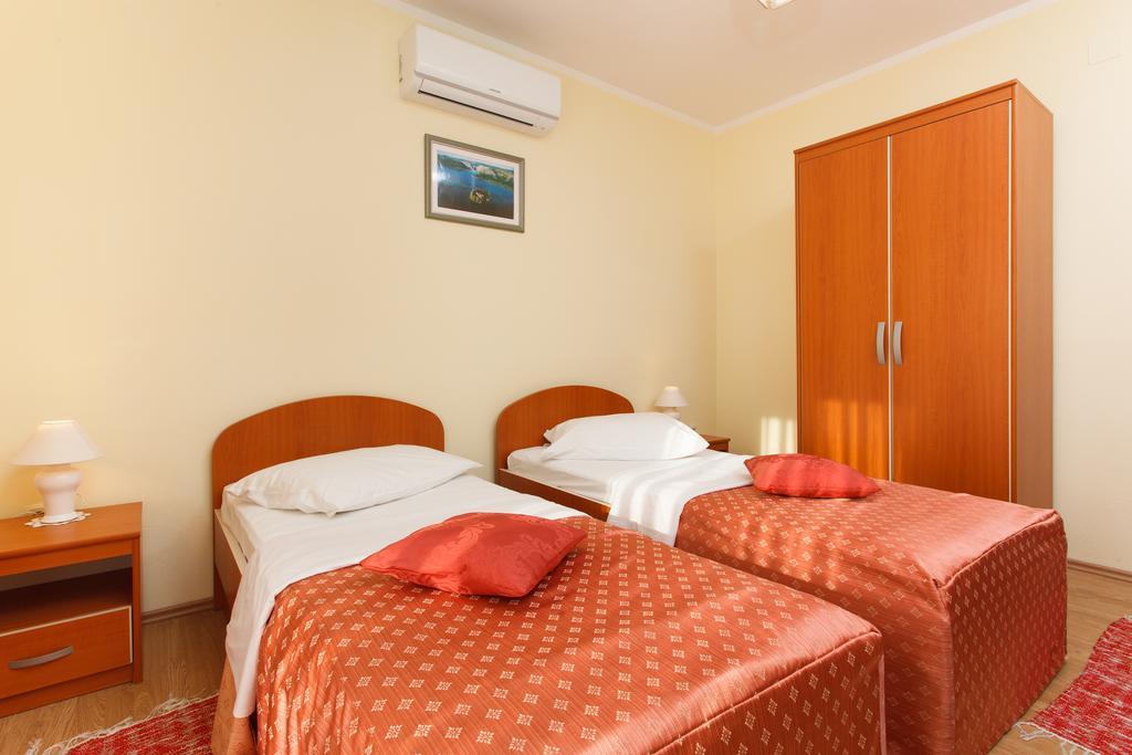Apartments Vukusic Zaboric Ruang foto